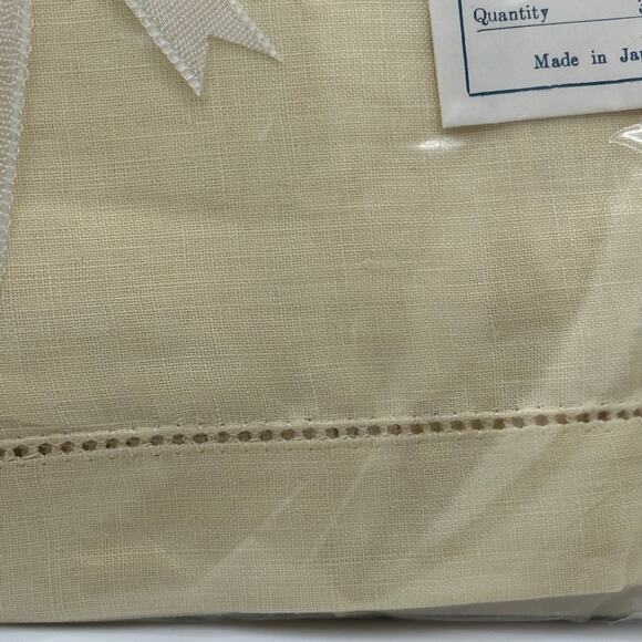 Vintage Linbro Pure Linen 3 piece guest towel set gold NEW in box - Picture 4 of 4